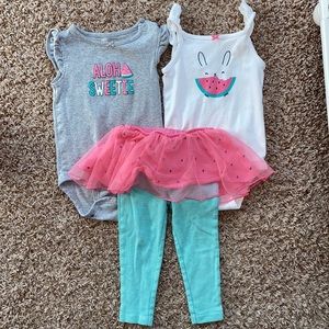24M 3-piece set. Watermelon themed bodysuits and tutu leggings.